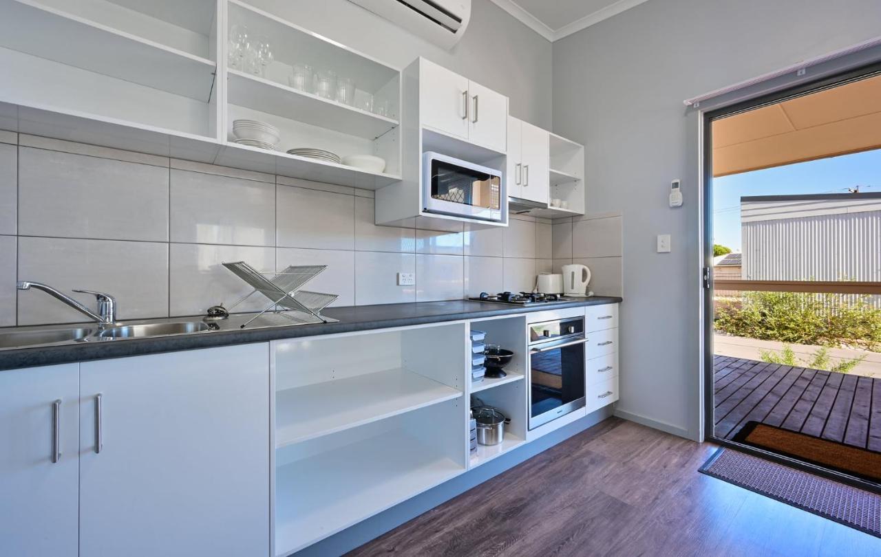 פורט אוגוסטה Harvest Stay Cabin Park מראה חיצוני תמונה